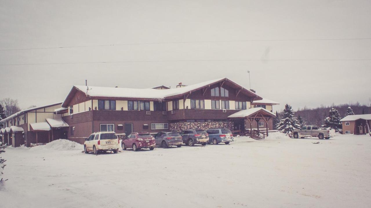 North Acres - Black River Locanda Ironwood